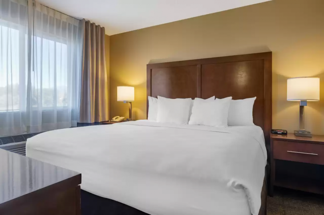 Comfort Inn & Suites Beaver - Interstate 15 North 12/33