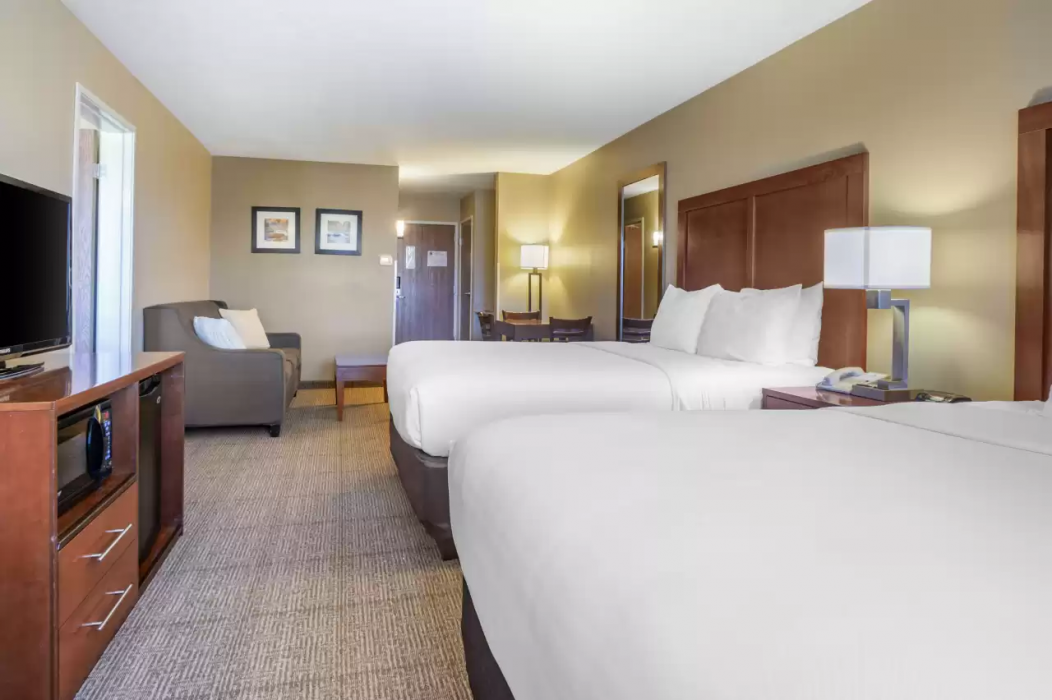 Comfort Inn & Suites Beaver - Interstate 15 North 18/33
