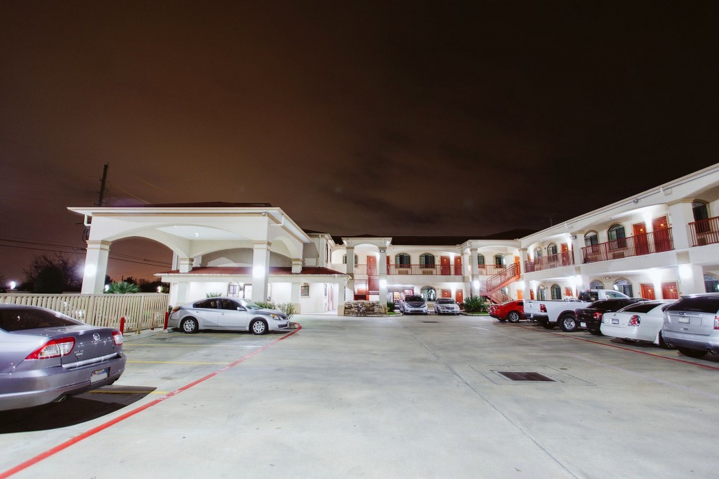 Palace Inn Copperfield 12/24
