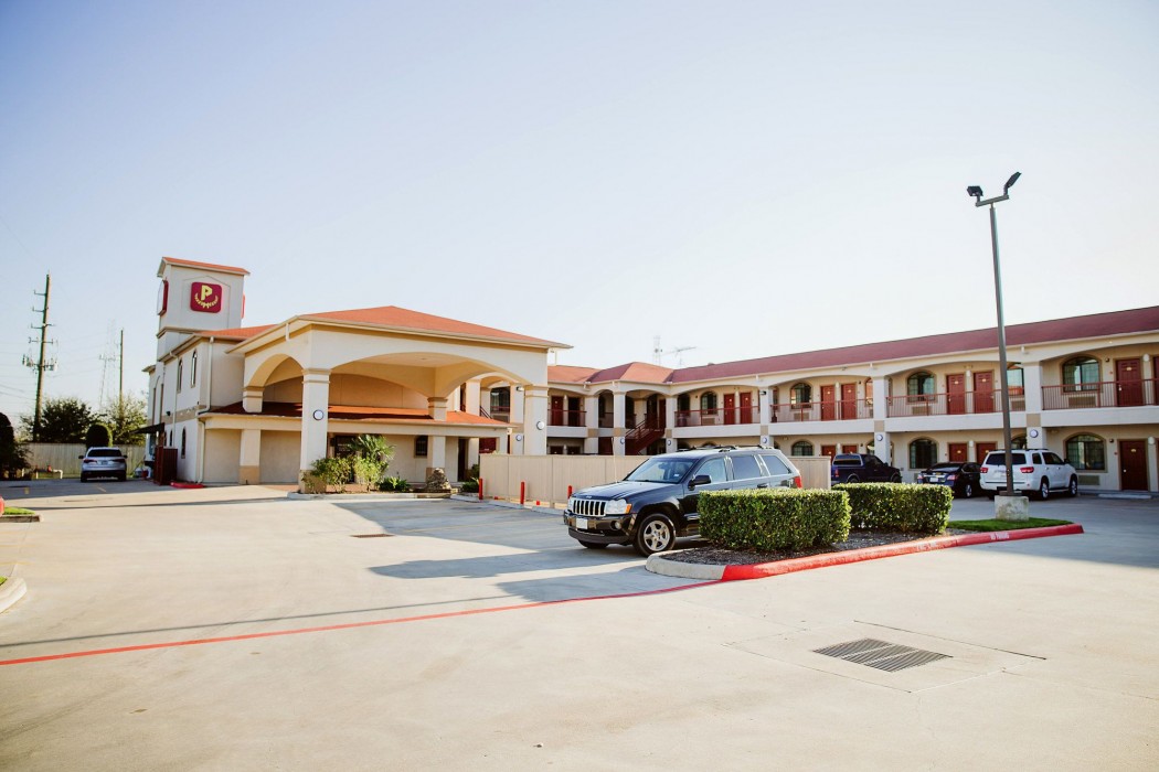 Palace Inn Copperfield 8/24
