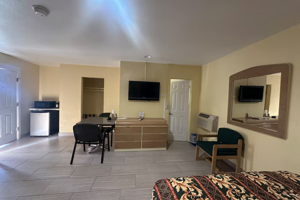 Super Inn By Oyo Daytona Beach Near Airport 10/21