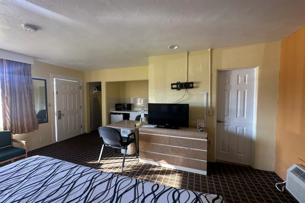Super Inn By Oyo Daytona Beach Near Airport 14/21
