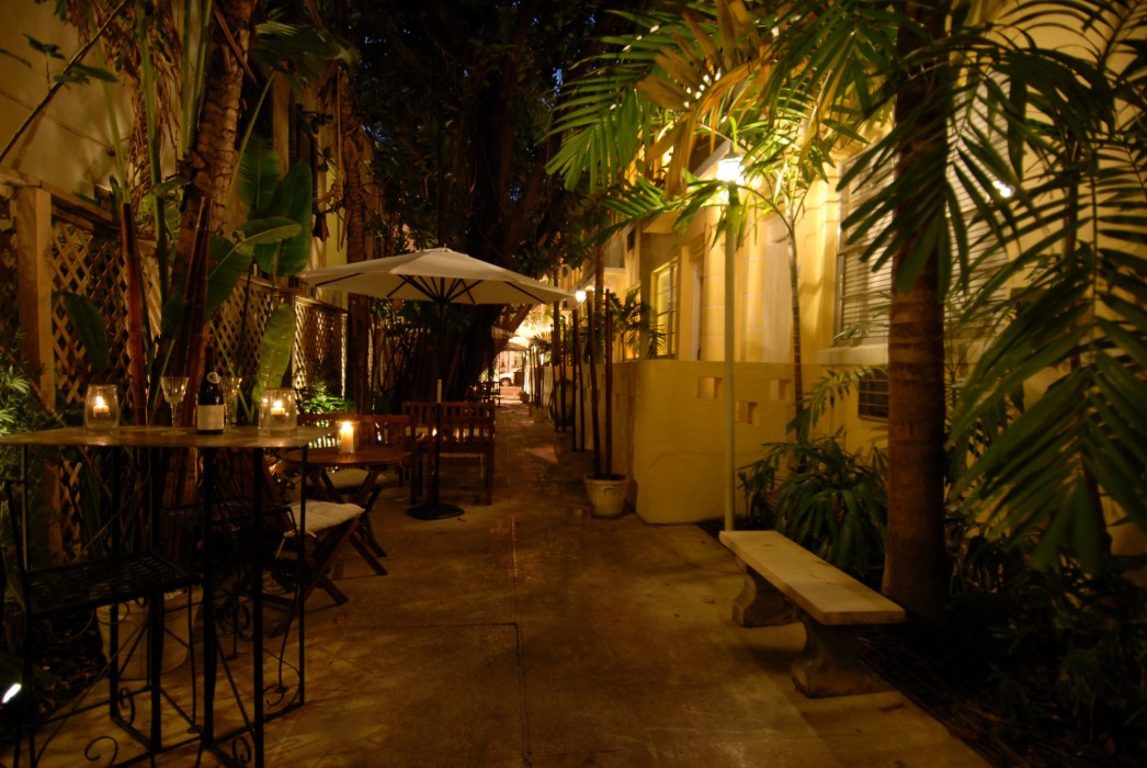 Villa Paradiso Hotel 25/58