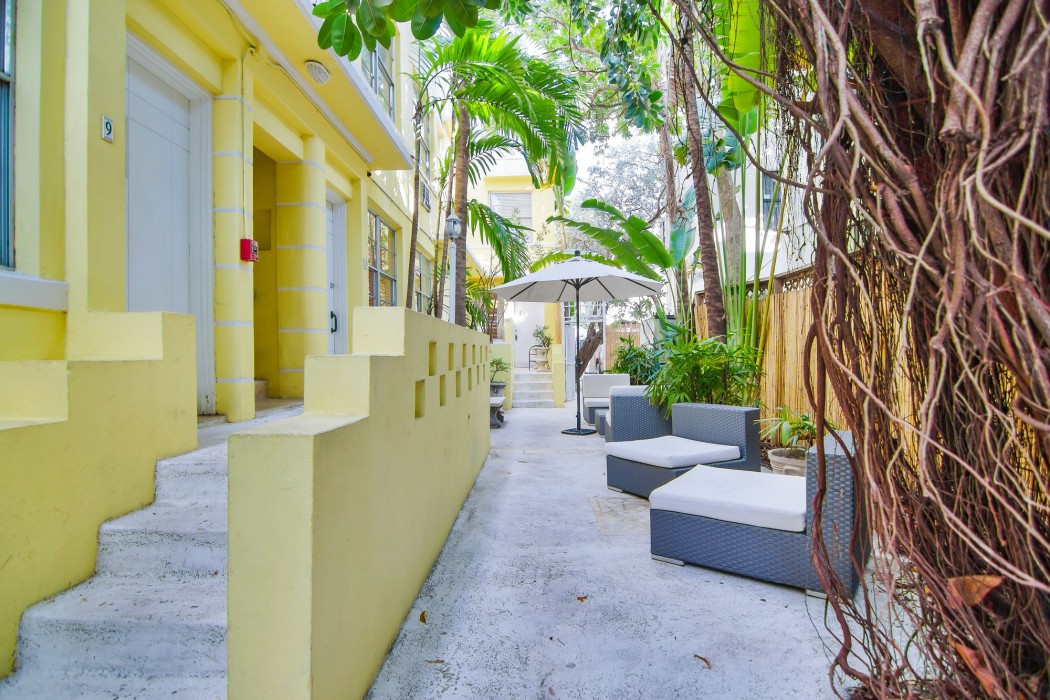 Villa Paradiso Hotel 18/58