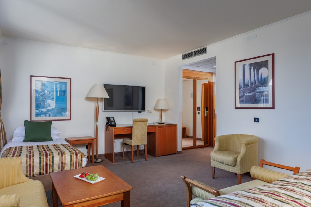 Grand Hotel Bonavia 20/74
