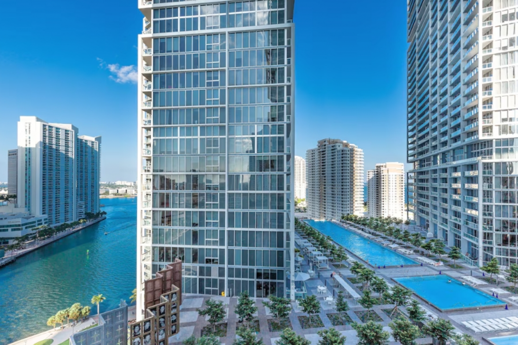 Miami Vacation Rentals - Coconut Grove image