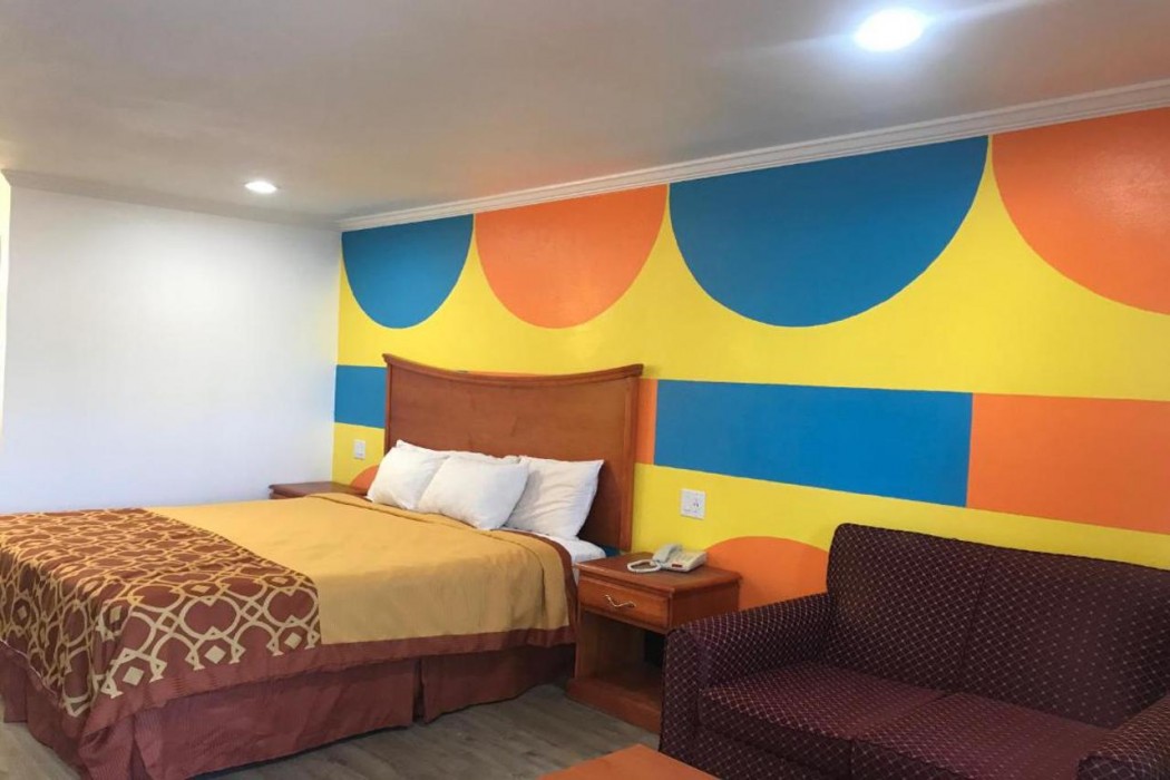 Americas Best Value Inn Bowie 9/21