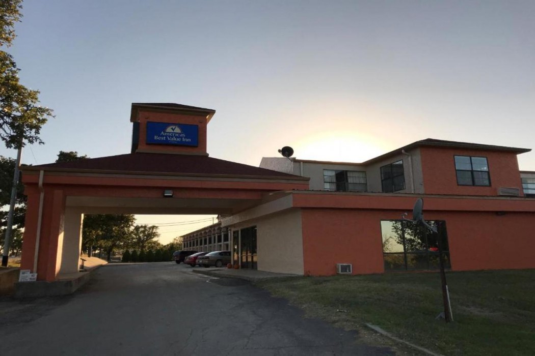 Americas Best Value Inn Bowie 1/21