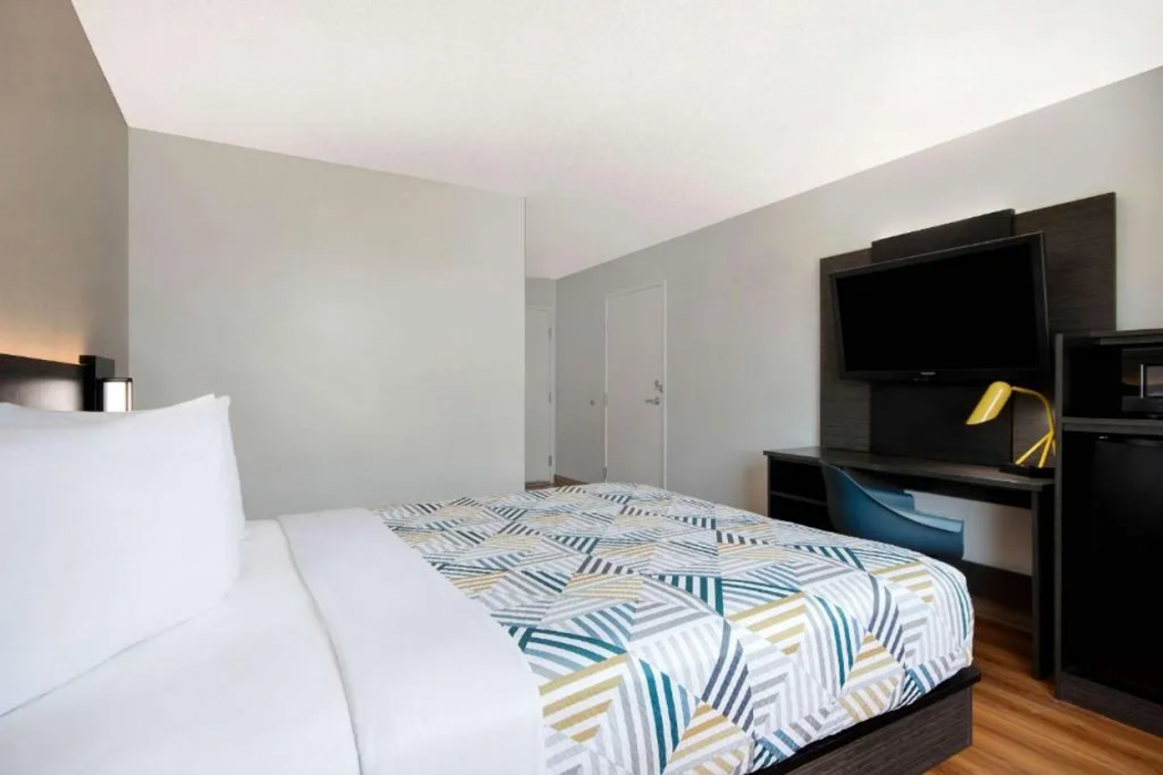 Motel6 San Antonio, TX - South 15/58