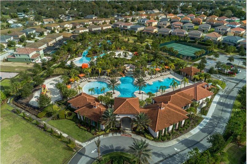 Solterra Resort Platinum Homes 15/50