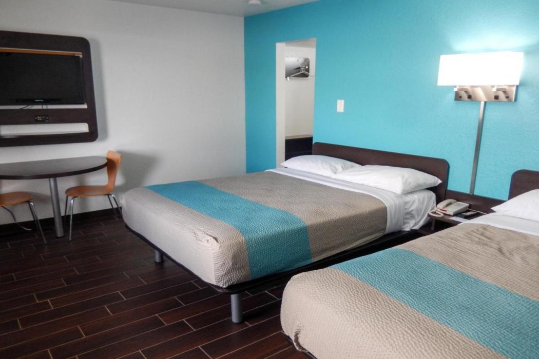 Motel6 Portland, TX 10/29