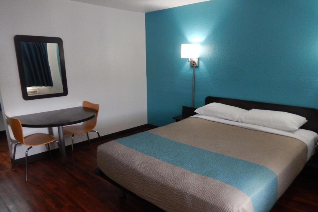 Motel6 Portland, TX 7/29