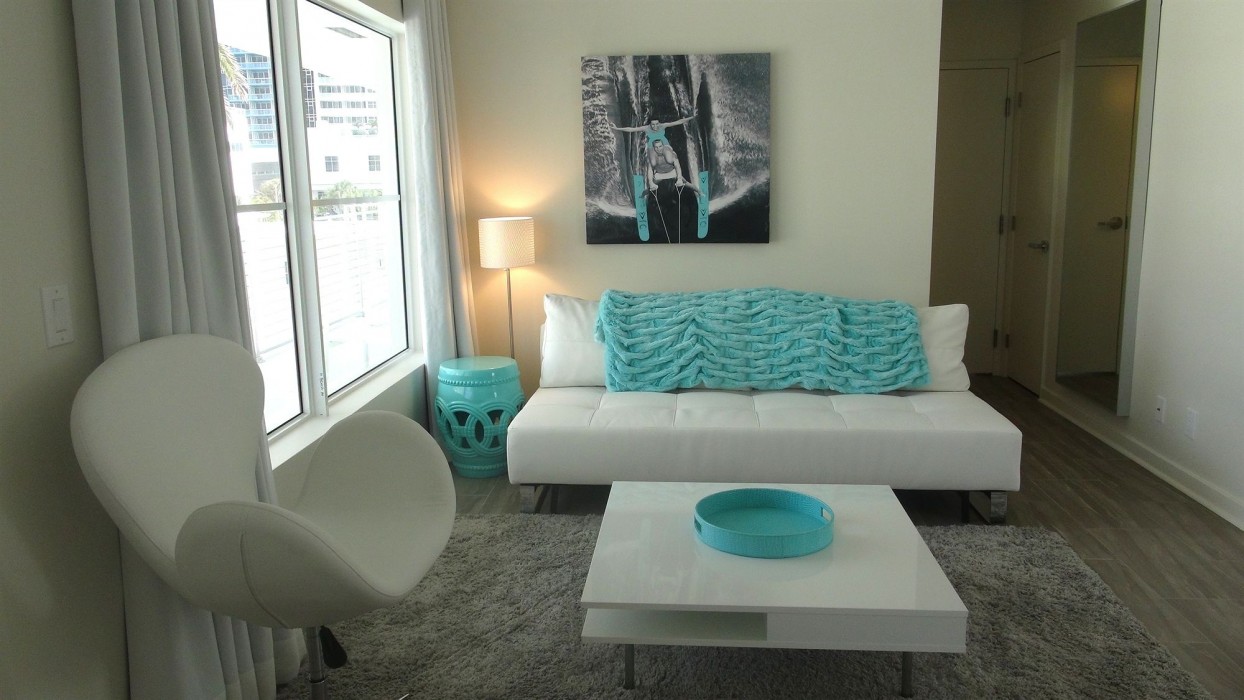 Aqua Hotel, Fort Lauderdale 50/100