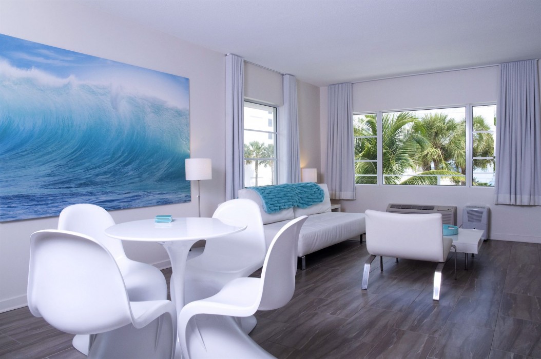 Aqua Hotel, Fort Lauderdale 72/100