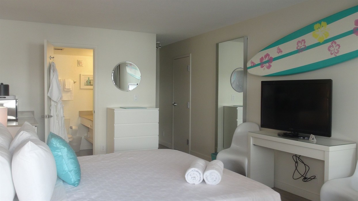 Aqua Hotel, Fort Lauderdale 66/100