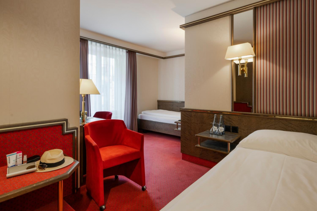 Hotel Monopol Luzern 7/29