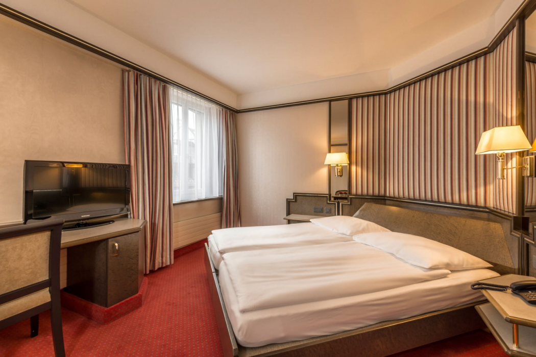 Hotel Monopol Luzern 12/29