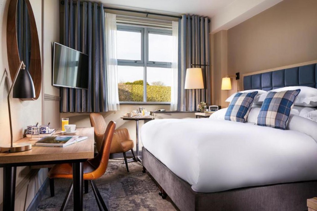 Harbour Hotel 23/64