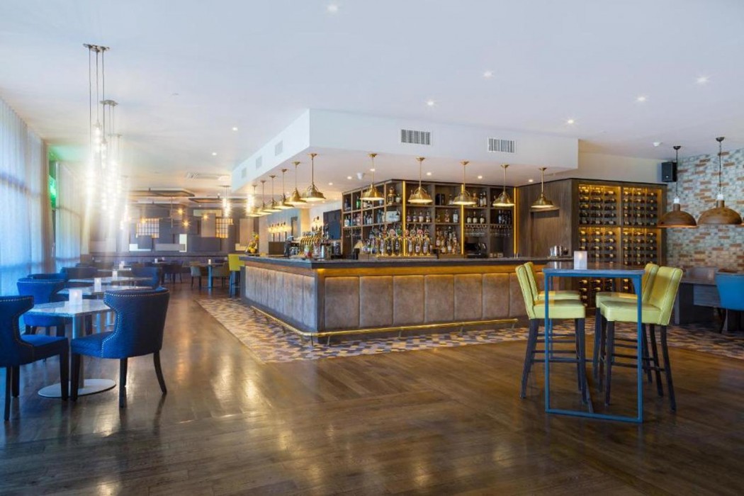 Harbour Hotel 32/64