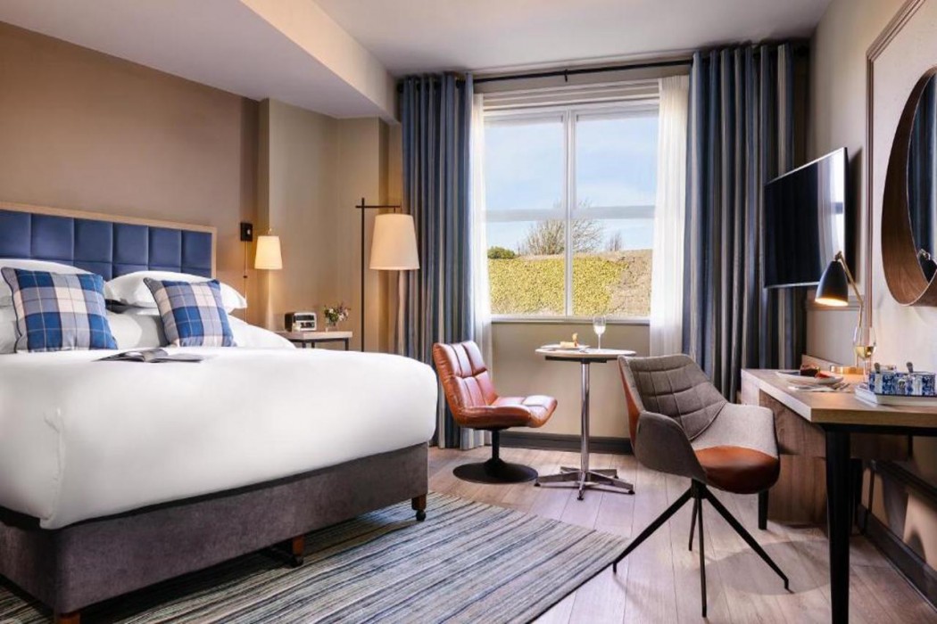 Harbour Hotel 17/64