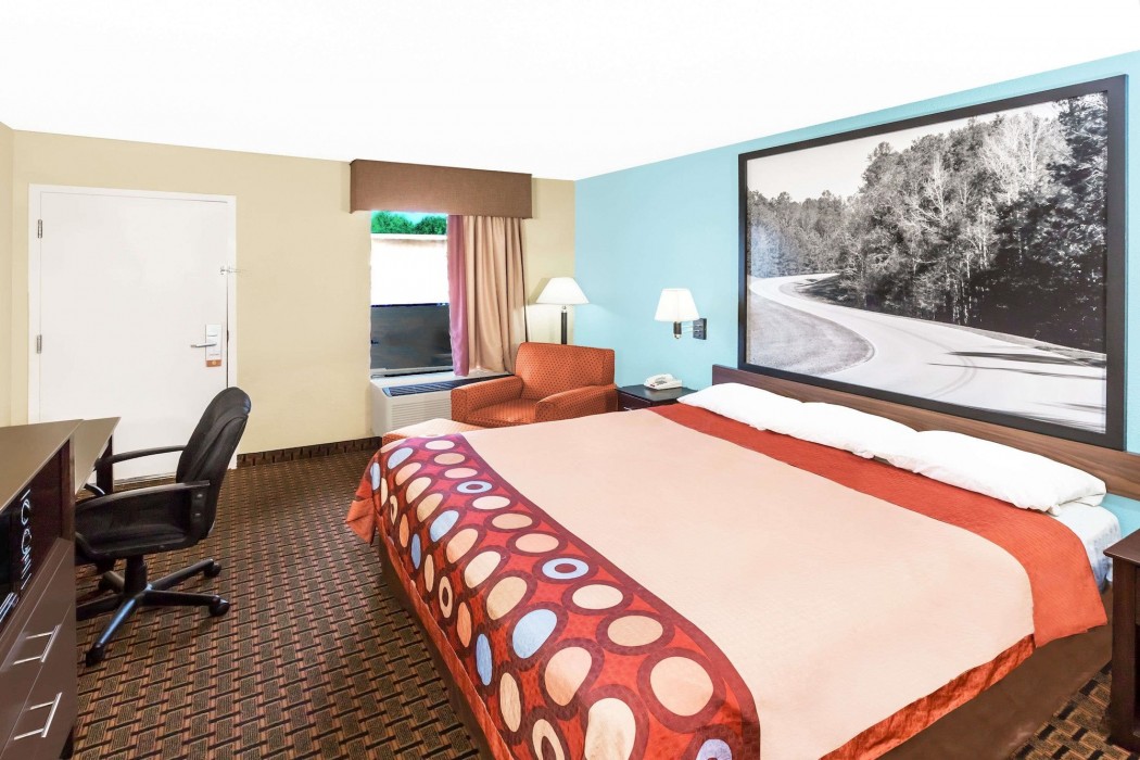 Super 8 By Wyndham Madison/Ridgeland Area 22/58