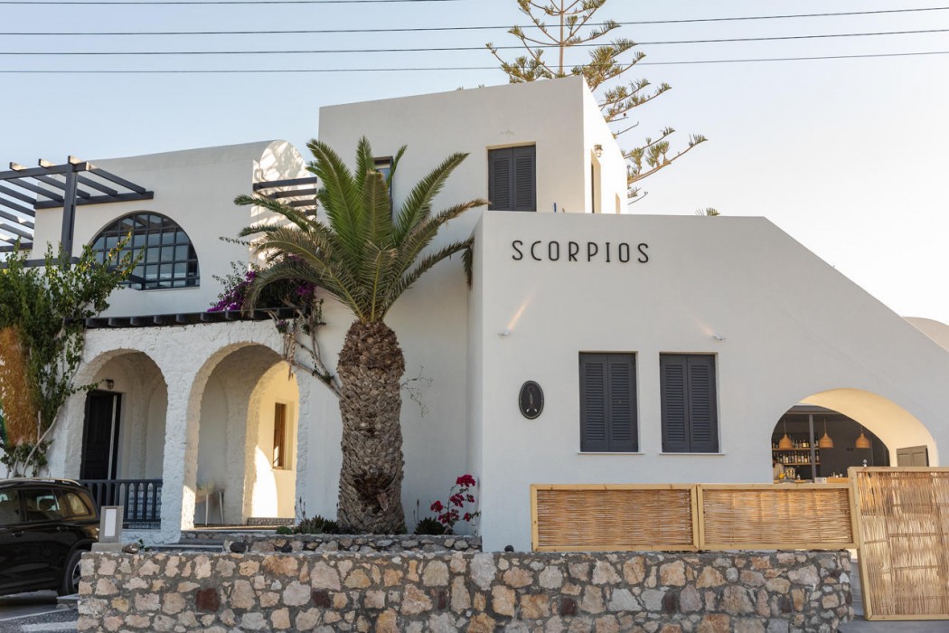 Scorpios Hotel 5/57