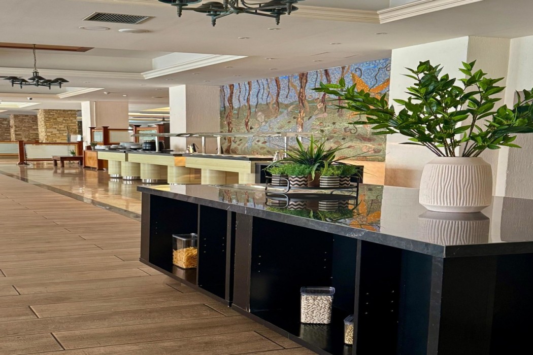 Navarria Hotel 36/50