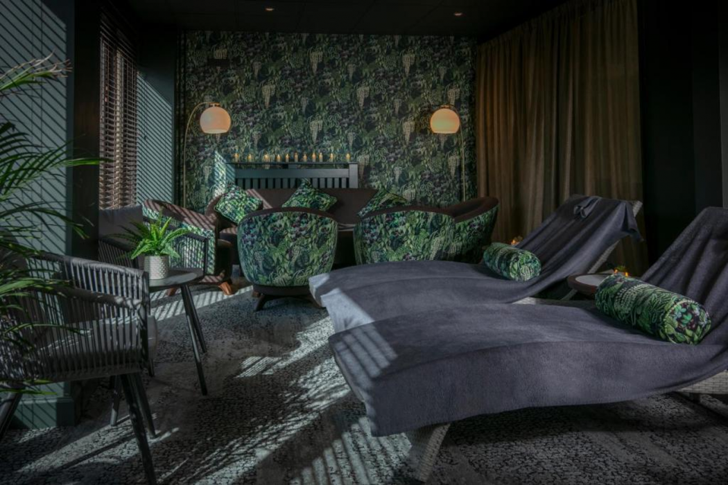 Hampshire Court Hotel & Spa 30/65
