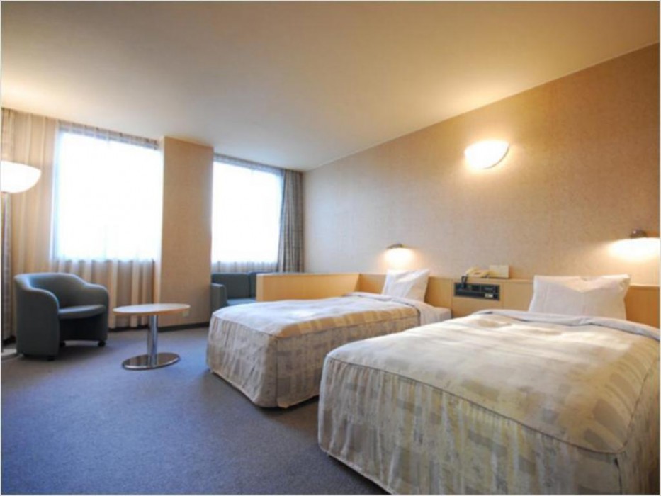 Chigusa Hotel 19/67