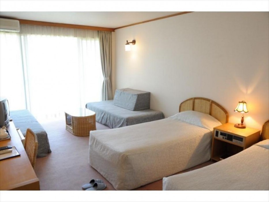 The Hotel Fujiyama 7/19