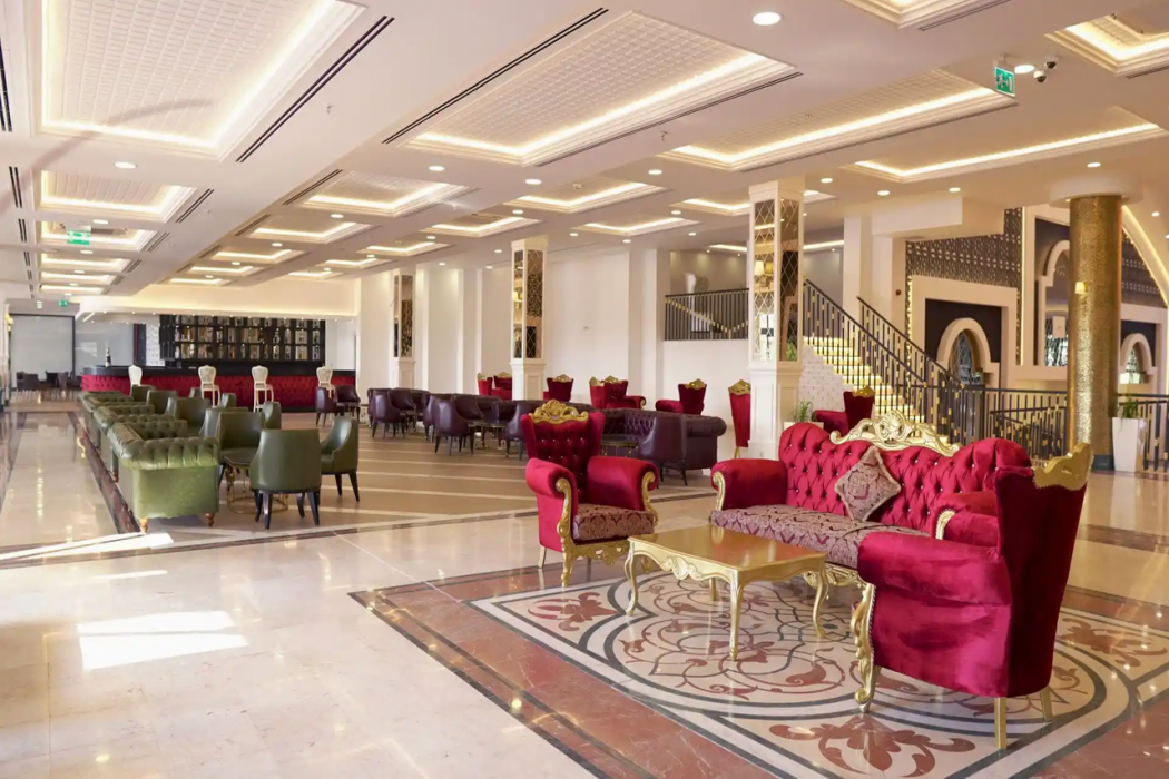 Dream World Palace Hotel 7/44