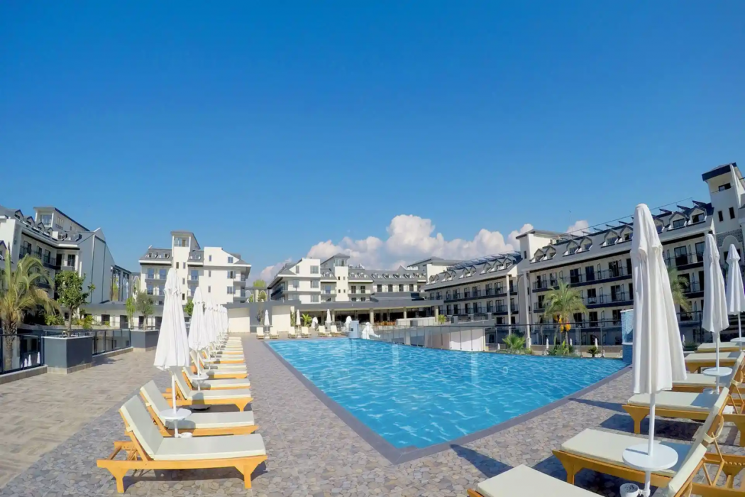 Dream World Palace Hotel 33/44