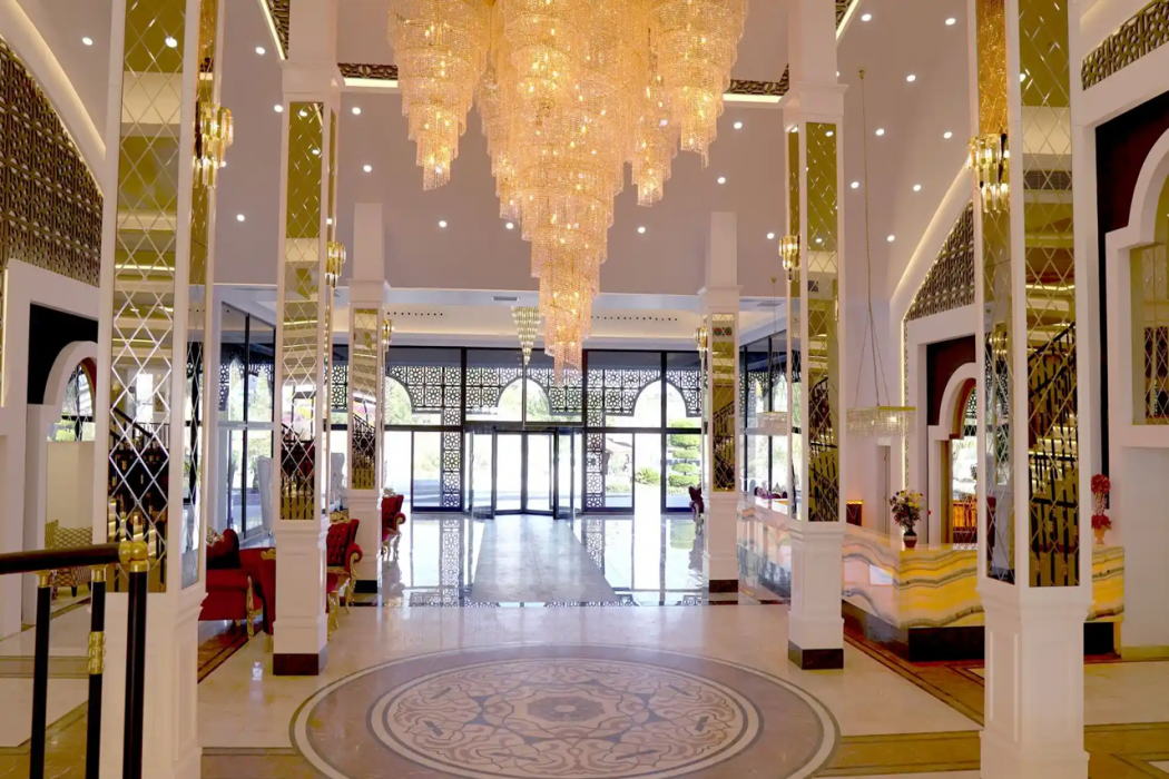 Dream World Palace Hotel 10/44