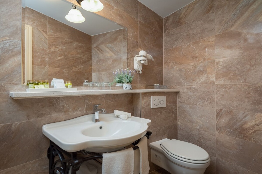 Priska Med Luxury Rooms 8/77