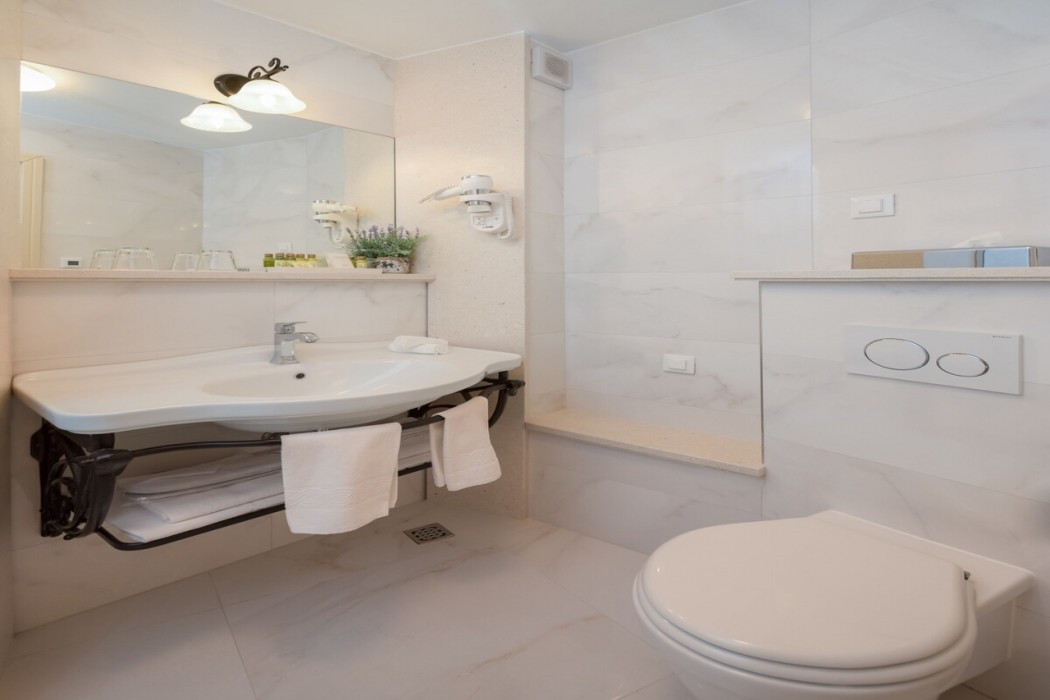 Priska Med Luxury Rooms 23/77