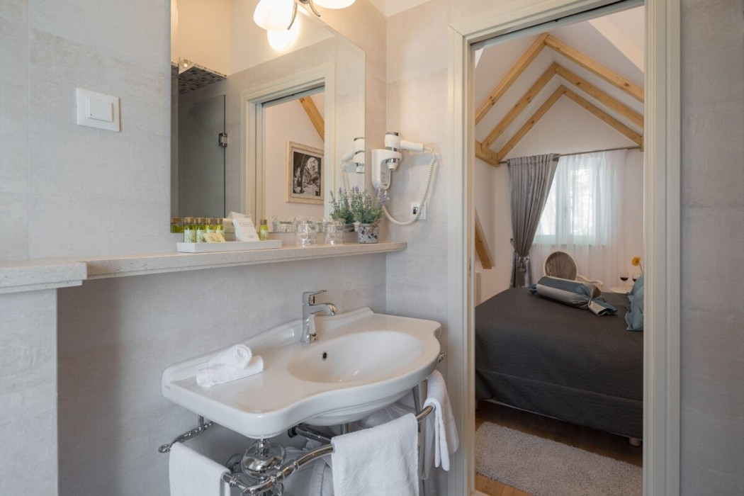 Priska Med Luxury Rooms 11/77