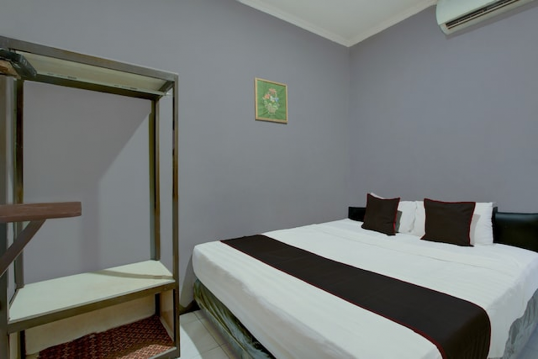 Hotel O Near Tugu Yogyakarta 1 formerly Crown Residence 15/31