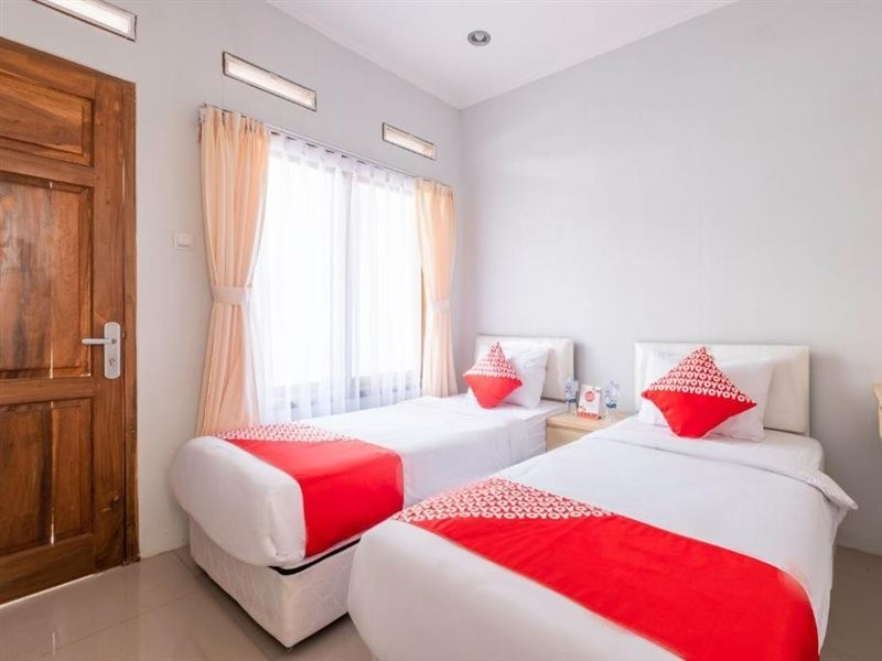 OYO 1271 One Family Guesthouse 30/56