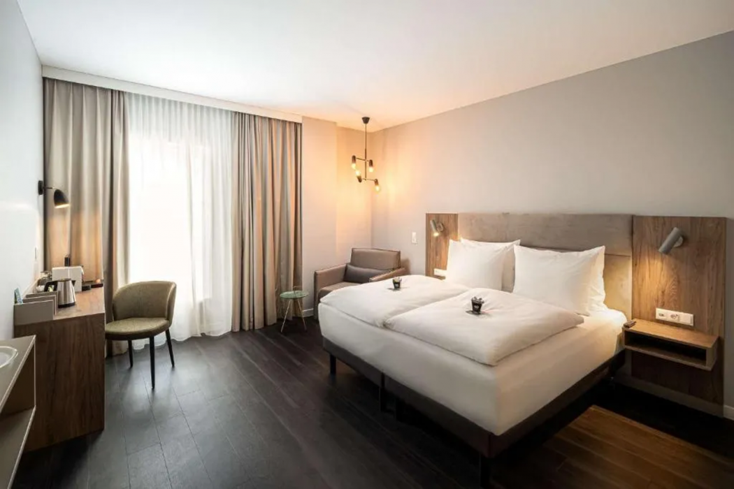 elaya hotel oberhausen, Trademark by Wyndham 13/22
