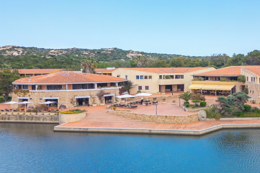 Residence Costa Serena in PALAU