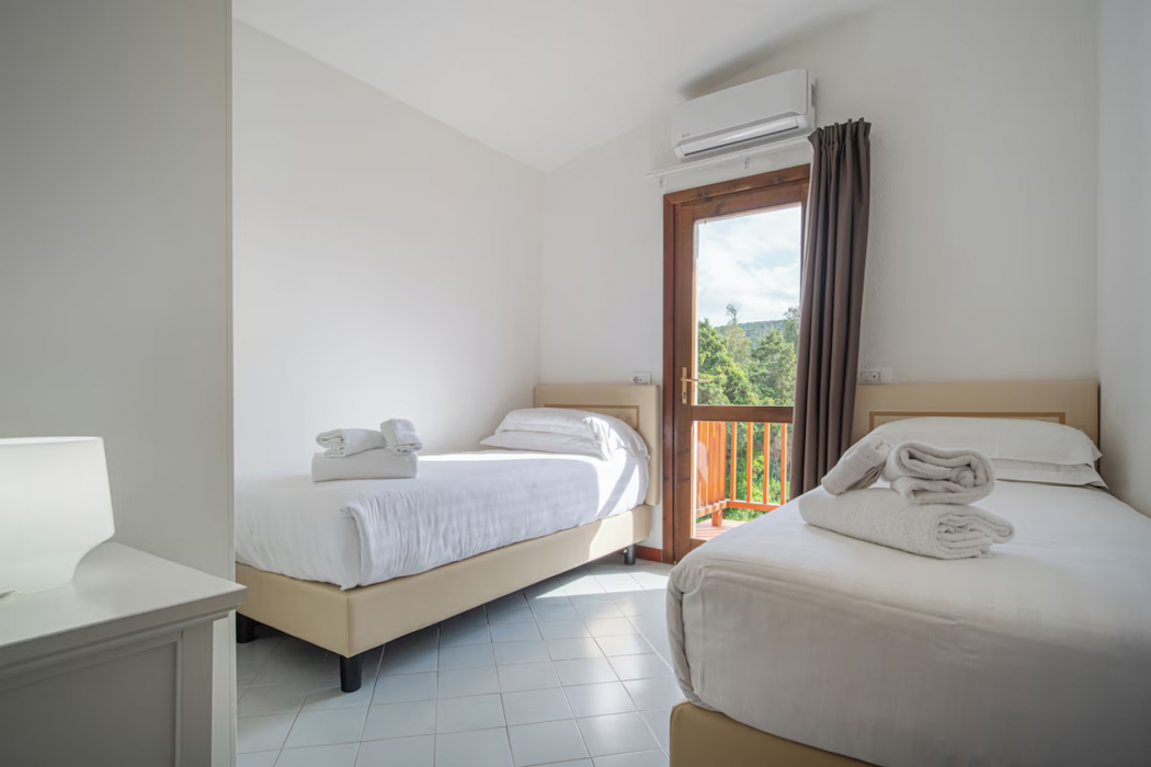 Room at Residence Costa Serena, PALAU