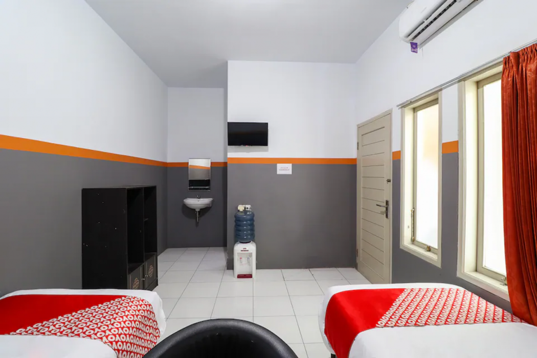 Hotel O Garut near Alun-Alun Tarogong formerly Wisma Etiga 14/26