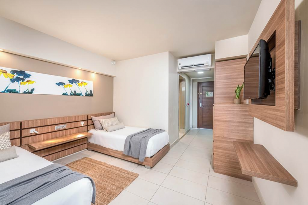 Akti Coast Club Hotel 12/62