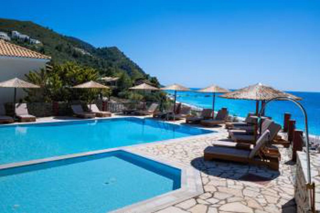 HOTEL SIRIOS 37/37