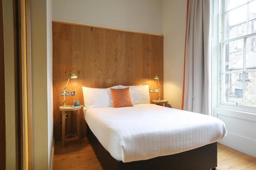 Cairn Hotel - Edinburgh 16/60