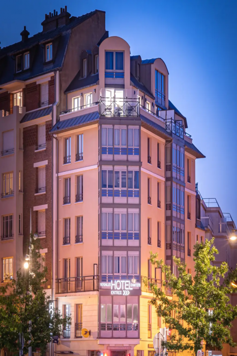 Hotel Versailles Chantiers 6/78