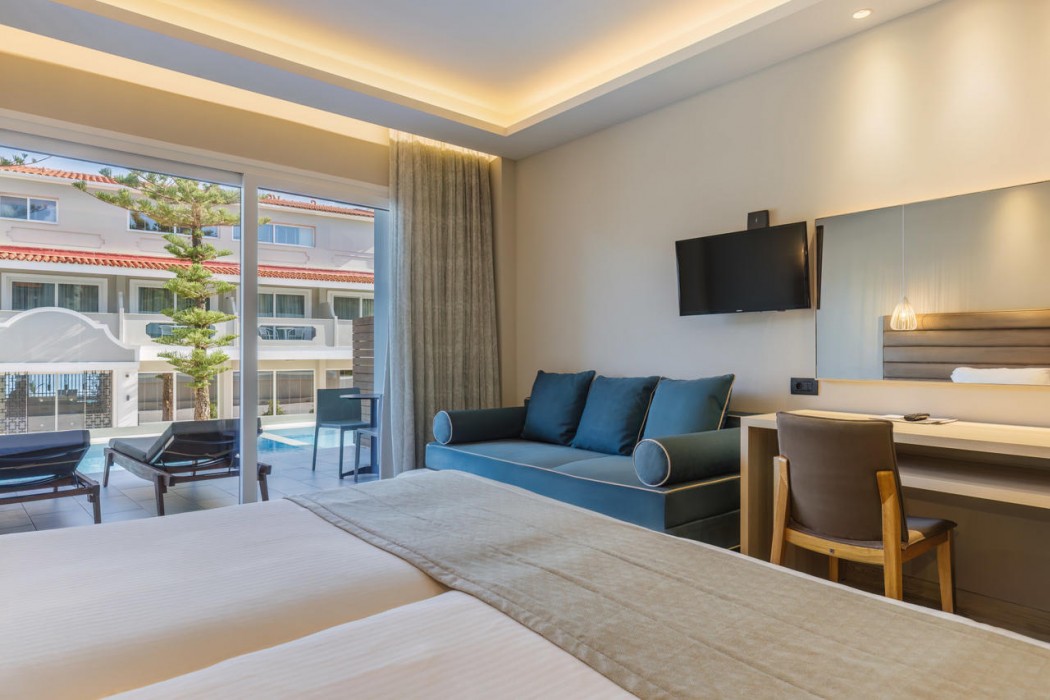 Alexandra Beach Resort & Spa 85/138