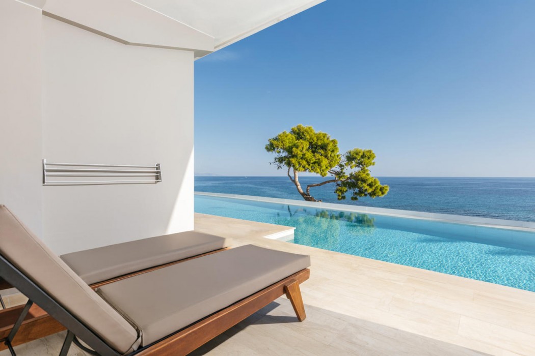 Alexandra Beach Resort & Spa 88/138