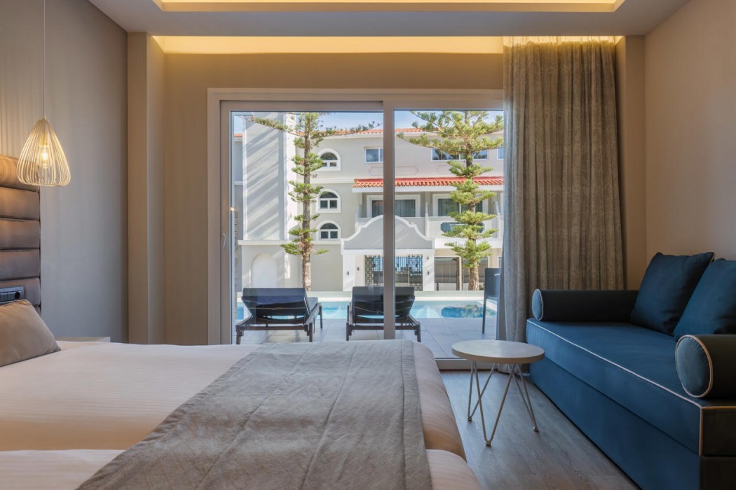 Alexandra Beach Resort & Spa 84/138