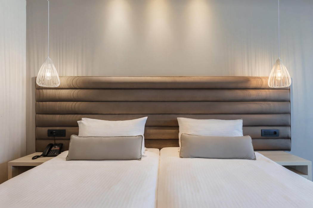 Alexandra Beach Resort & Spa 35/138
